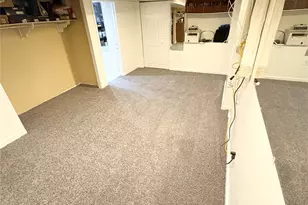 28 Morningstar Rd, New York, NY 10303 - Photo 43