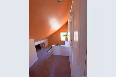 28 Morningstar Road, New York, NY 10303 - Photo 9