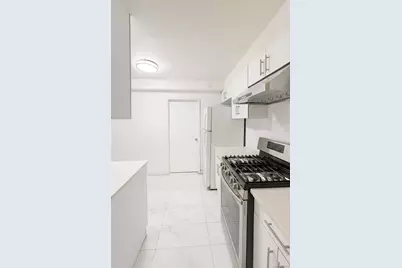 13950 35 Avenue #4, Flushing, NY 11354 - Photo 7