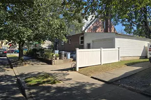 134-04 Farmers Blvd, Jamaica, NY 11434 - Photo 9