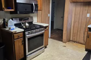 134-04 Farmers Blvd, Jamaica, NY 11434 - Photo 13