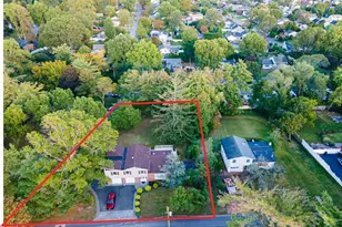 36 Red Spring Ln, Glen Cove, NY 11542 - Photo 33