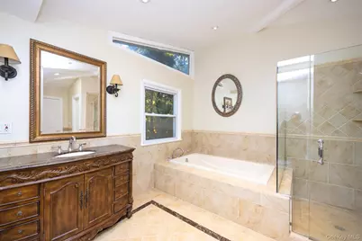 36 Red Spring Lane, Glen Cove, NY 11542 - Photo 13