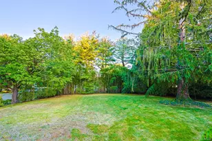 36 Red Spring Ln, Glen Cove, NY 11542 - Photo 31