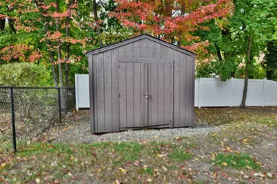 33 S Hillcrest Road, Suffern, NY 10901 - Photo 37