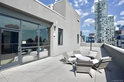 2416 Queens Plaza S #2D, Long Island City, NY 11101 - Photo 13