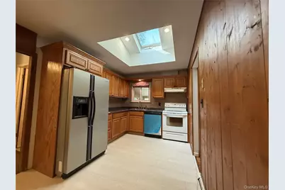 50 Newcomb Trail, Ridge, NY 11961 - Photo 5