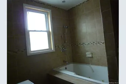 8720 96th Street, Woodhaven, NY 11421 - Photo 11