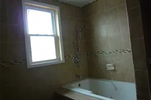 87-20 96th St, Woodhaven, NY 11421 - Photo 11