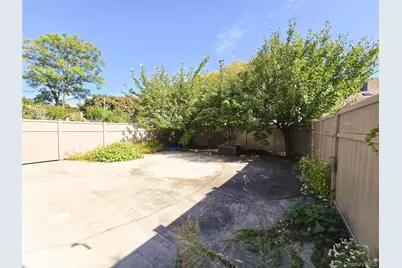 9119 108th Street, Richmond Hill, NY 11418 - Photo 15