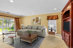 169 Hamlet Dr, Mount Sinai, NY 11766 - Photo 9