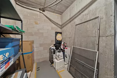 135 Post Avenue #6O, Westbury, NY 11590 - Photo 23