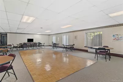 135 Post Avenue #6O, Westbury, NY 11590 - Photo 21