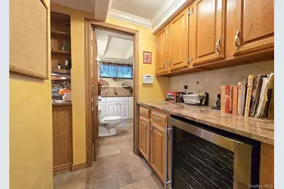 8 Stalker Lane, Setauket, NY 11733 - Photo 9