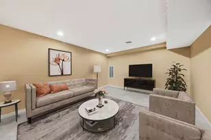 36 Vanderbilt Ave, Saint James, NY 11780 - Photo 25