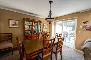 18 Beekman Pl, Islandia, NY 11749 - Photo 5