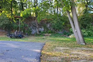 210 Smith St, Poughkeepsie, NY 12601 - Photo 41