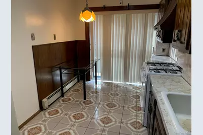 7704 85th Street, Glendale, NY 11385 - Photo 3