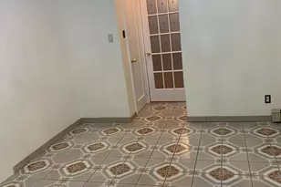 77-04 85th St, Glendale, NY 11385 - Photo 9