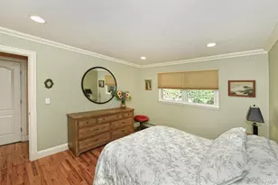 7 Cardiff Ct, Huntington Station, NY 11746 - Photo 15