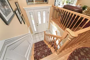 7 Cardiff Ct, Huntington Station, NY 11746 - Photo 19