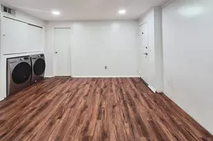 200 Hilton Ave, Hempstead, NY 11550 - Photo 5