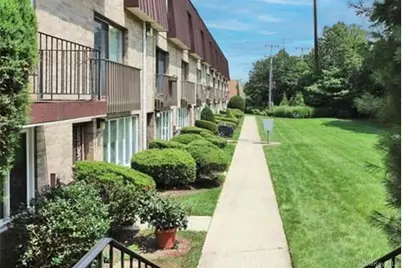 200 Hilton Avenue #66, Hempstead, NY 11550 - Photo 11