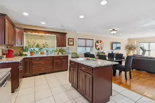 1749 Ann Rd, Merrick, NY 11566 - Photo 9