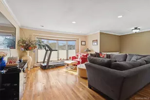 1749 Ann Rd, Merrick, NY 11566 - Photo 11