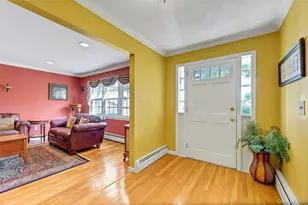 8 Liberty Cir, New City, NY 10956 - Photo 3