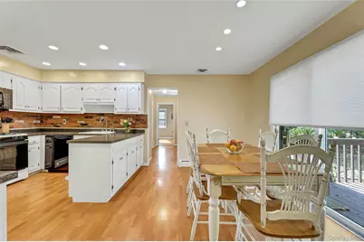 8 Liberty Circle, New City, NY 10956 - Photo 13