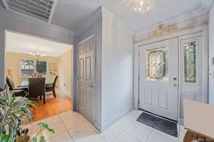 155 Bathgate St, New York, NY 10312 - Photo 25