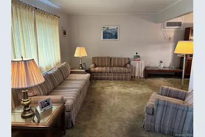 47 Ridge Road, Wyandanch, NY 11798 - Photo 5