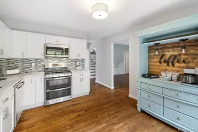 107 Tennyson Drive, Nanuet, NY 10954 - Photo 9