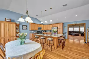 4 Applesauce Ln, Wappingers Falls, NY 12590 - Photo 5
