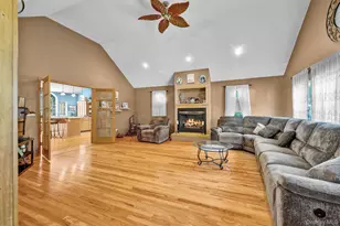 4 Applesauce Ln, Wappingers Falls, NY 12590 - Photo 7