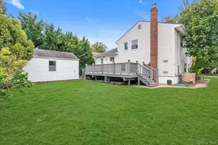 2072 Brighton Way, Merrick, NY 11566 - Photo 21