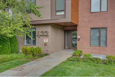 422 E Boston Post Road #301, Mamaroneck, NY 10543 - Photo 1