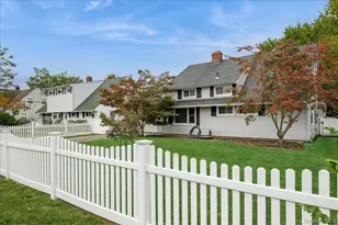 44 Shotgun Ln, Levittown, NY 11756 - Photo 3