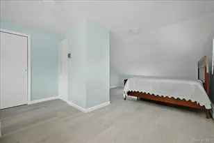 44 Shotgun Ln, Levittown, NY 11756 - Photo 23