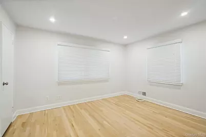 2000 Ocean Boulevard, Atlantic Beach, NY 11509 - Photo 21