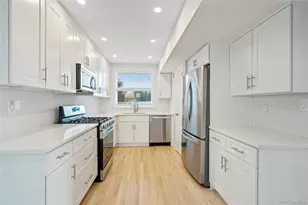 2000 Ocean Blvd, Atlantic Beach, NY 11509 - Photo 9