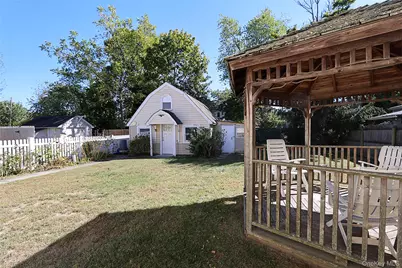 437 Ray Street, Freeport, NY 11520 - Photo 39