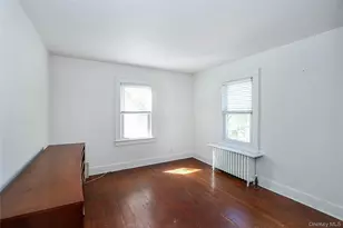 437 Ray St, Freeport, NY 11520 - Photo 17