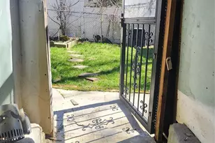 92 Robinson Ave, Newburgh, NY 12550 - Photo 19