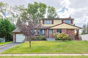 15 Alexander Dr, Syosset, NY 11791 - Photo 15