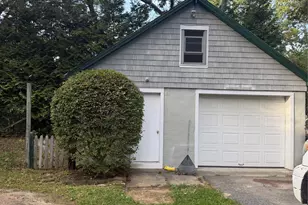 24 Duryea Ave, Montauk, NY 11954 - Photo 3