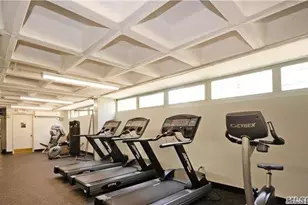 152-18 Union Tpke, Flushing, NY 11367 - Photo 9