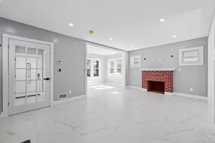 111-32 199th St, Hollis, NY 11412 - Photo 5