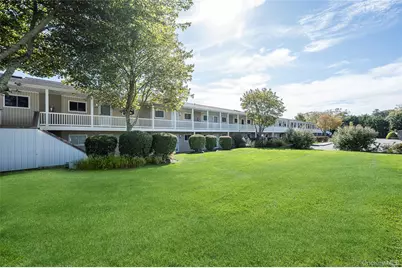 61 West Tiana Rd #24, Hampton Bays, NY 11946 - Photo 25